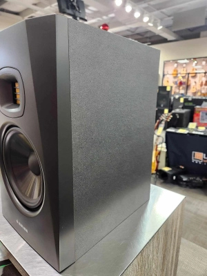 Store Special Product - ADAM Audio - AD-T7V