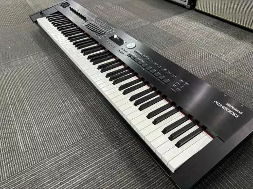 Roland - RD-2000 2