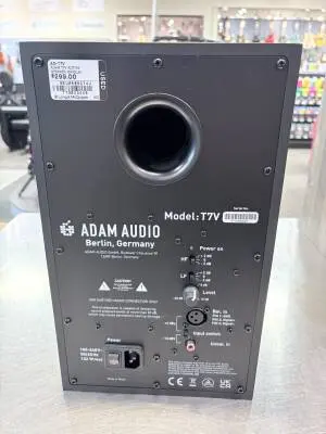 ADAM Audio - AD-T7V 2