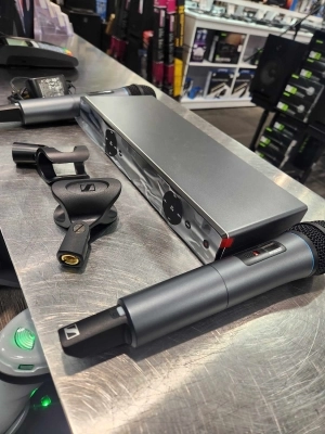 Sennheiser - XSW 1-825 DUAL 2