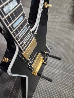 Gibson Custom Shop - EXPLORER CUSTOM EBONY F/B-EBONY 2