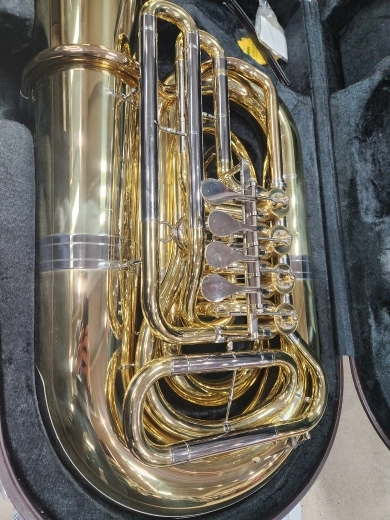 Yamaha Pro Tuba 3