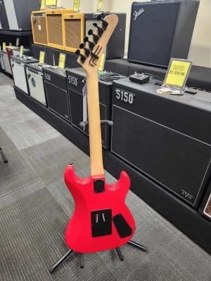 Kramer - BARETTA LEFTY - JUMPER RED 2