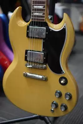 GIBSON 61 SG STD TV YELLOW ULTRA LIGHT AGED 2