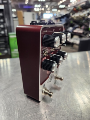 Universal Audio - RUBY '63 TOP BOOST AMP PEDAL 2