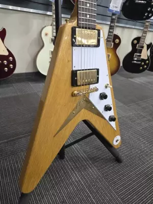 Gibson Custom Shop - 1958 KORINA FLYING V 2