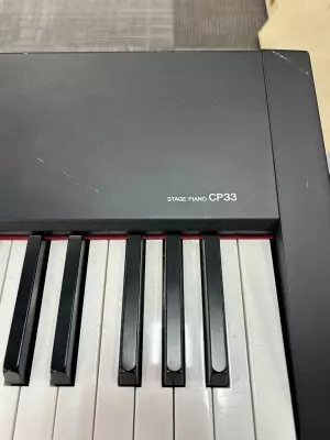 Yamaha CP33 3