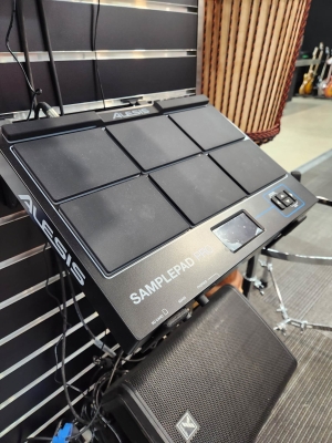 Gear Hunter | Alesis - SAMPLEPAD PRO