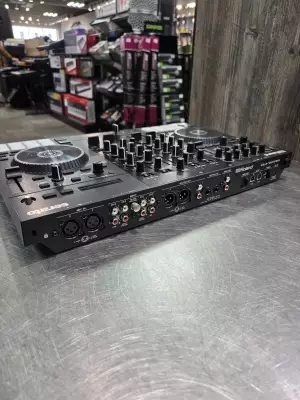 Roland - DJ-707M 4