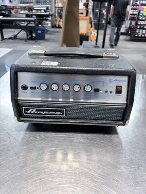Ampeg - MICRO VR HEAD