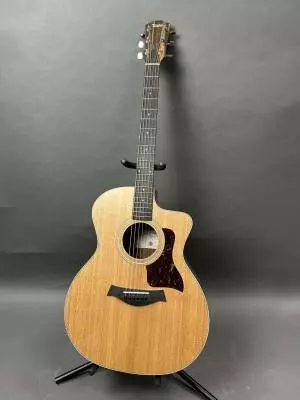 Taylor Guitars - 214CE