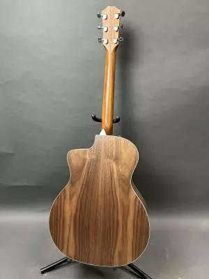 Taylor Guitars - 214CE 2