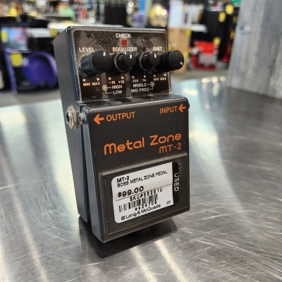 BOSS Metal Zone MT-2