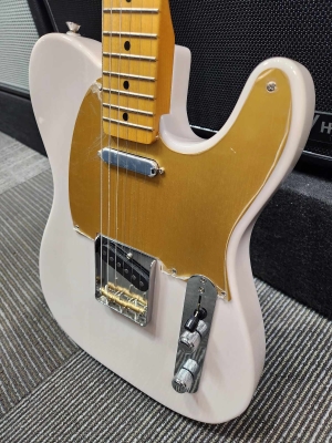 Fender - 025-1962-301 3