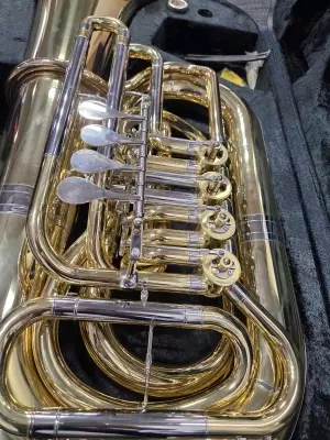 YAMAHA .812 BORE 4 ROTARY VALVES TUBA 3