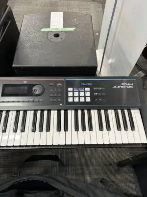 Roland - JUNO-DS 61 2