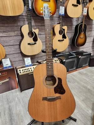 Seagull Guitars - S46409