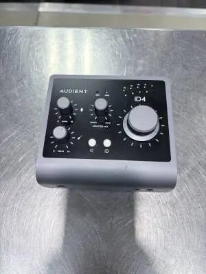 Audient - ID4 MKII
