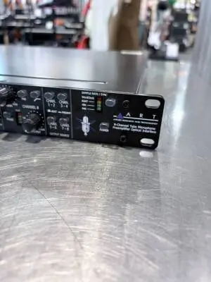ART Pro Audio - TUBEOPTO8 2