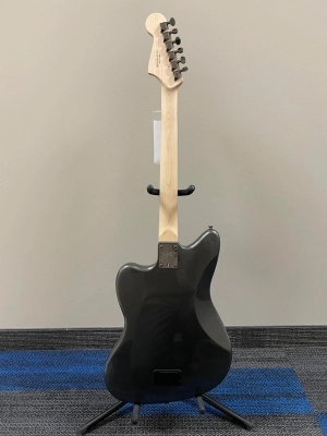 Squier - 037-0330-569 4