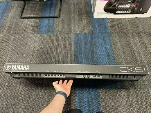 Yamaha - CK61 2