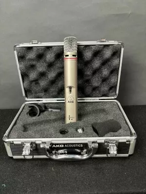 AKG - C1000S