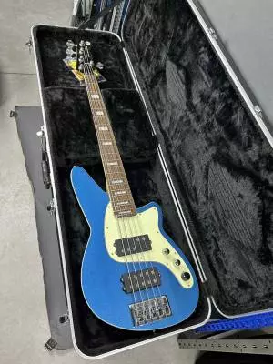 REVEREND MERCALLI 5-STRING BASS 2