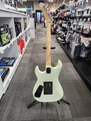 Kramer -  BARETTA SPECIAL VINTAGE WHITE 3