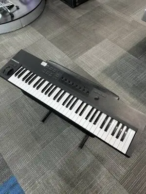 Native Instruments - KONTROL A61