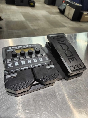 Zoom - G1X FOUR - ZOOM