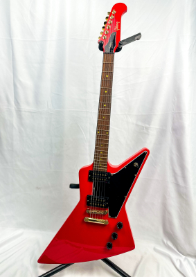 Gibson Lzzy Hale Signature Explorerbird - Cardinal Red - DSXLZ00CRGH 3