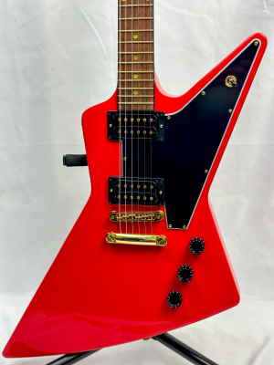 Gibson Lzzy Hale Signature Explorerbird - Cardinal Red - DSXLZ00CRGH 4
