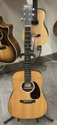 Martin Guitars - DREADNOUGHT JR (DJR-10E)