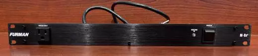 Furman - M-8X2 Power Conditioner