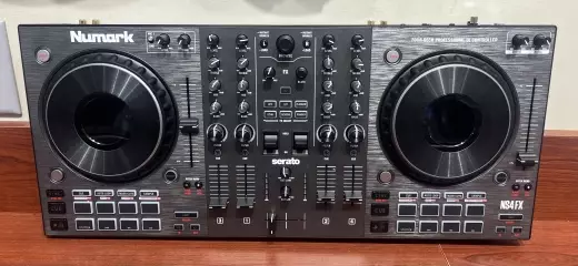 Numark - NS4FX 2