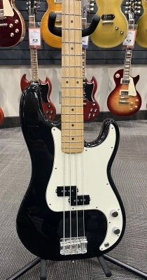 FENDER MIM STANDARD PRECISION BASS 2