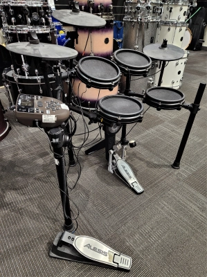 Alesis Nitro Kit with Mesh Pads