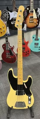 Fender Custom Shop - 1951 P-BASS NOCASTER 2