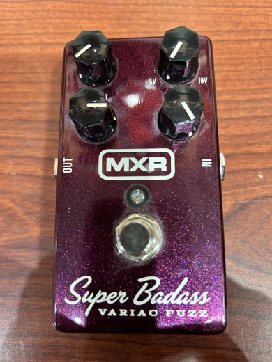 MXR Super Badass Variac Fuzz | Long & McQuade MXR Super Badass Variac Fuzz | Long & McQuade