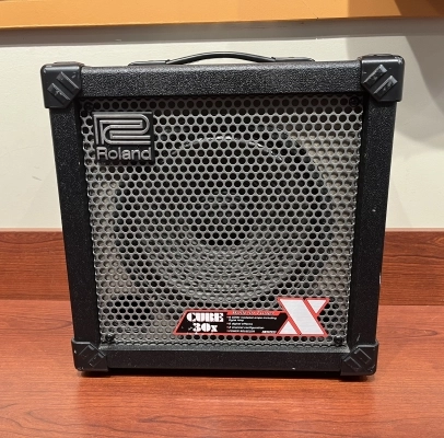ROLAND CUBE 30X AMPLIFIER