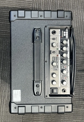Roland Cube 60 2