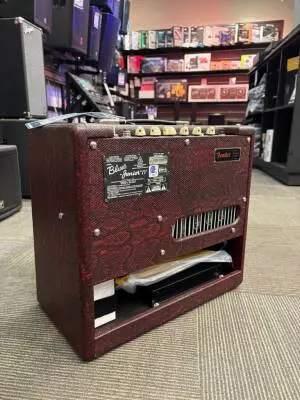 Fender Limited Edition Blues Junior IV Red Snake Skin 2