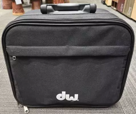 DW 9000 Left Footed Double Pedal 2