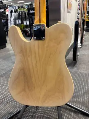 Fender Vintage Custom '59 Esquire Time Capsule Package 2