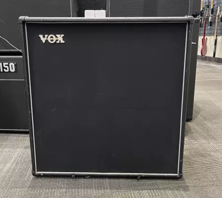 VOX 4X12 GUITAR CABINET (V412BK)