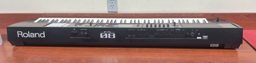 Roland - FA-08 Keyboard Workstation 2