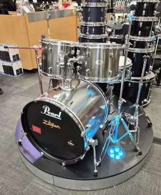 Pearl Forum 22,12,13,16,SD w/ HW - Smokey Chrome 2