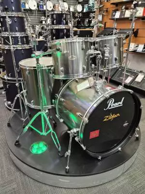 Pearl Forum 22,12,13,16,SD w/ HW - Smokey Chrome