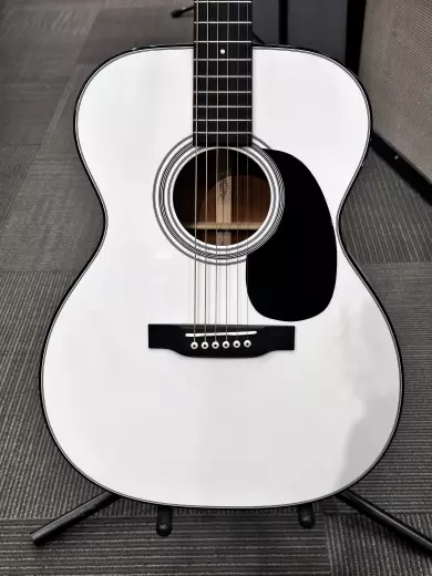 MARTIN 000-14F WHITE 2