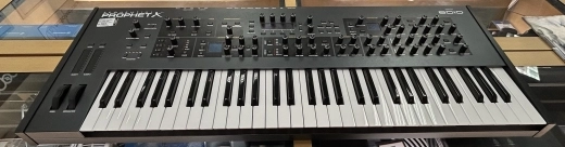 Dave Smith Instruments - PROPHET X